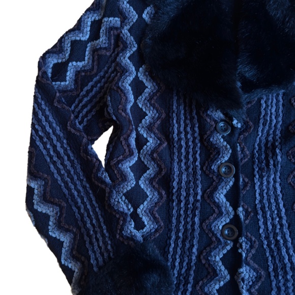 Nygel Paris Cardigan - Picture 2 of 5